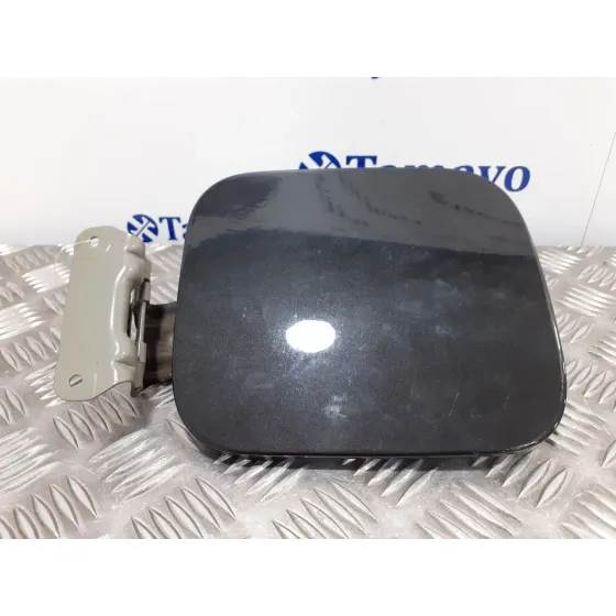 Tapa Exterior Combustible para Nissan Qashqai (J10)