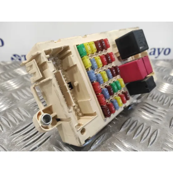 Caja Reles / Fusibles para Alfa Romeo Gt (125)