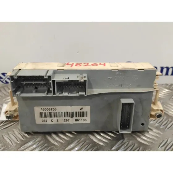 Caja Reles / Fusibles para Alfa Romeo Gt (125)
