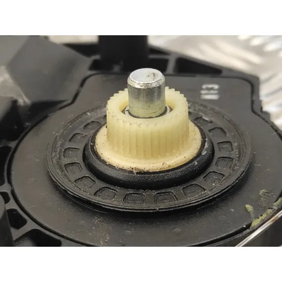 Motor Elevalunas Trasero Derecho para Audi A4 Berlina (8E)