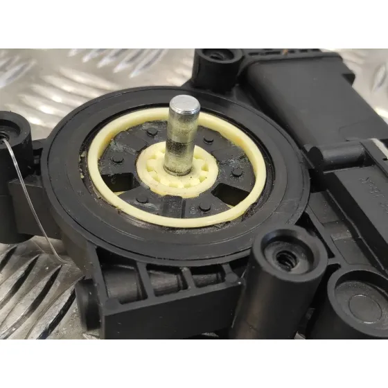 Motor Elevalunas Delantero Izquierdo para Opel Corsa D