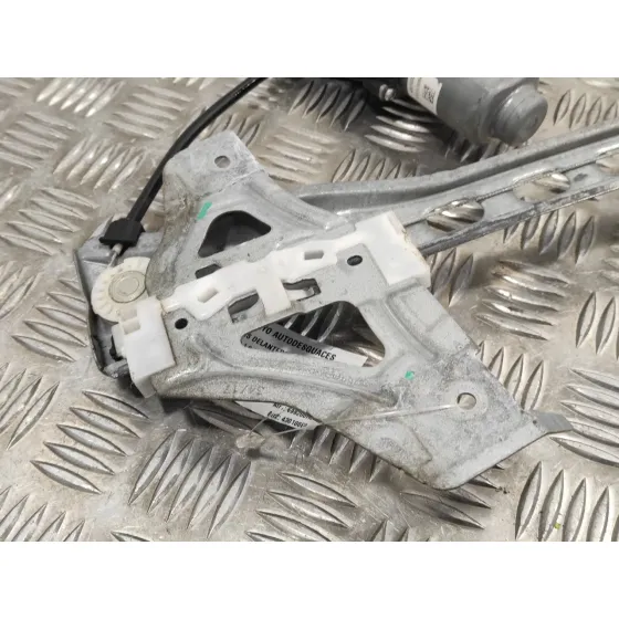 Elevalunas Delantero Izquierdo para Toyota Aygo