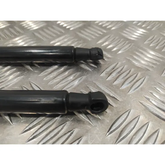 Amortiguadores Maletero / Porton para Toyota Aygo