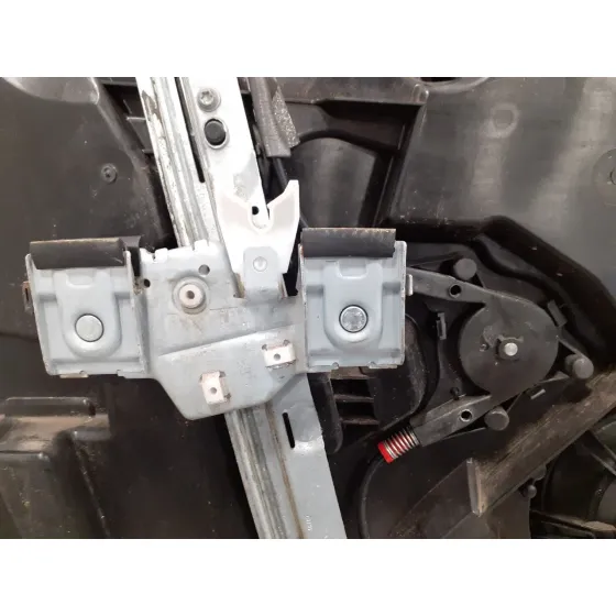 Elevalunas Delantero Derecho para Ford Fiesta (Cb1)