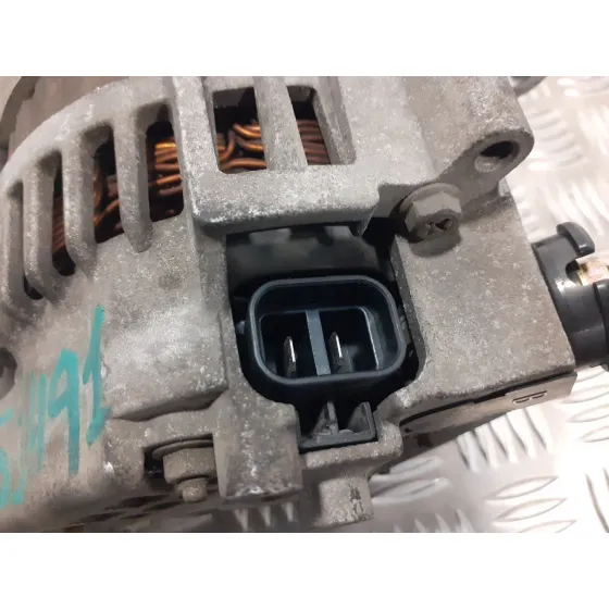 Alternador para Nissan Primera Berlina (P12)