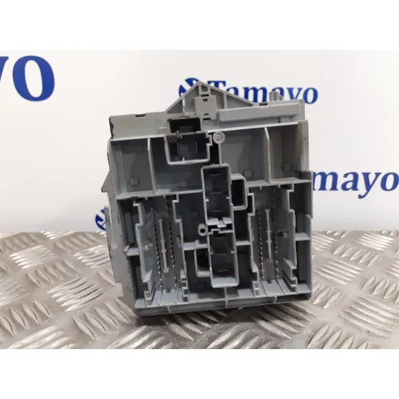 Caja Reles / Fusibles para Lancia Ypsilon (101)