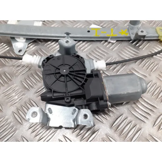 Elevalunas Trasero Izquierdo para Nissan Pathfinder (R51)