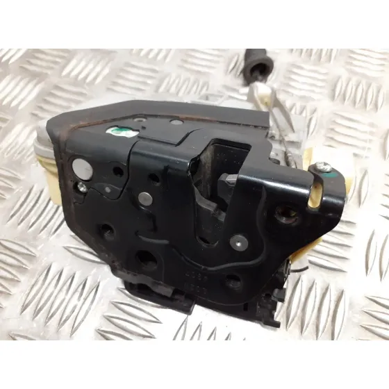 Cerradura Puerta Delantera Izquierda para Volkswagen Passat Variant (3C5)