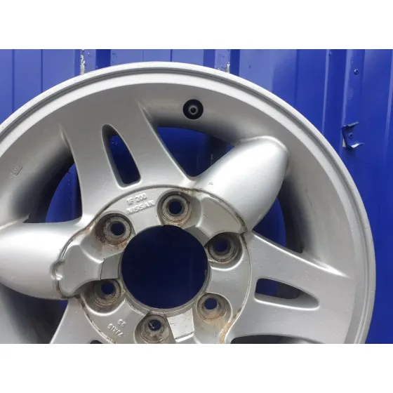 Llanta para Nissan Terrano/Terrano.ii (R20)