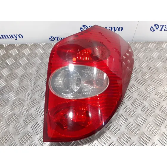Piloto Trasero Derecho para Renault Laguna Ii Grandtour (Kg0)