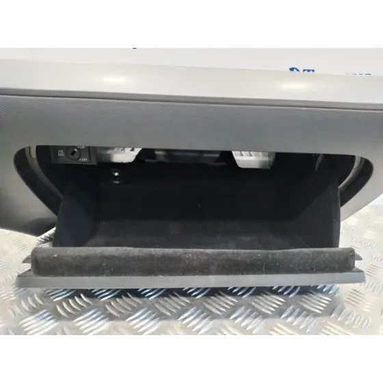Guantera para Volkswagen Golf Vi (5K1)