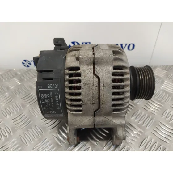 Alternador para Audi A3 (8L)