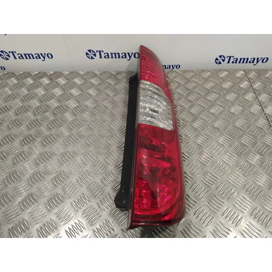 Piloto Trasero Derecho para Fiat Doblo (119)