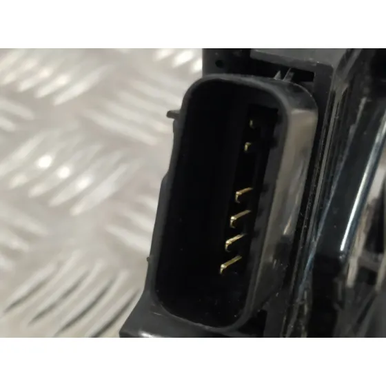 Cerradura Puerta Delantera Izquierda para Ssangyong Tivoli