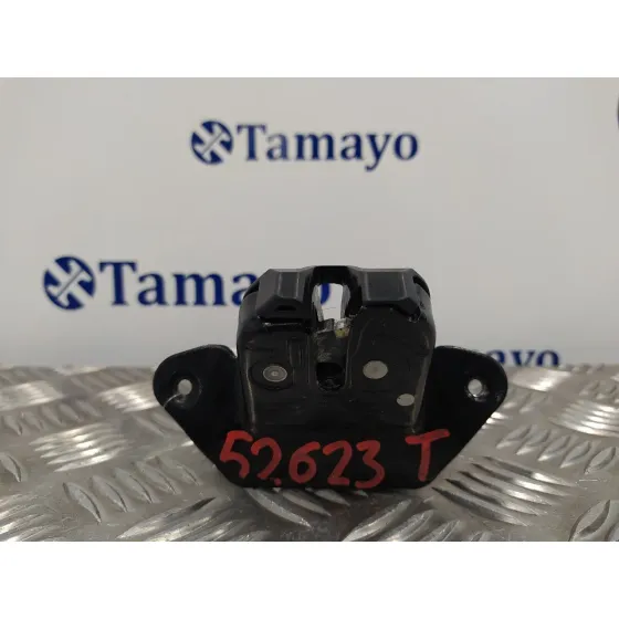 Cerradura Maletero / Porton para Mazda 2 Lim. ()