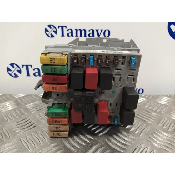 Caja Reles / Fusibles para Lancia Musa (184)