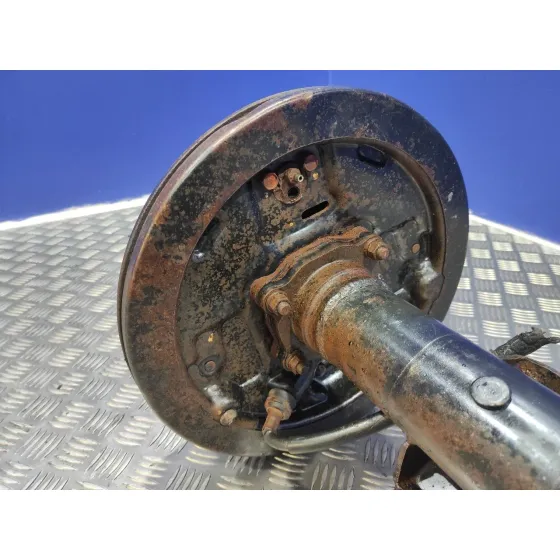Puente Trasero para Mitsubishi L 200 (K6/7)