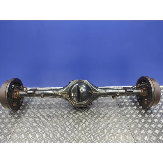 Puente Trasero para Mitsubishi L 200 (K6/7)