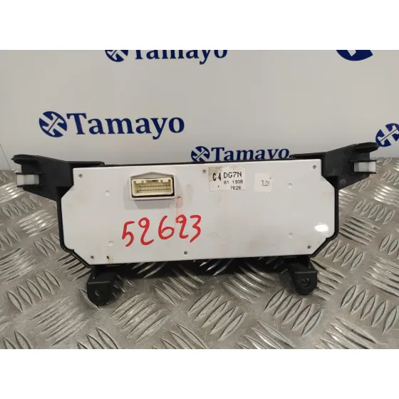 Mando Climatizador para Mazda 2 Lim. ()