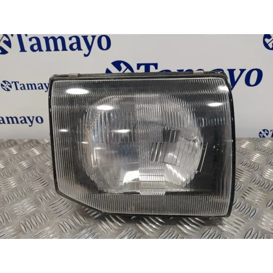 Faro Derecho para Mitsubishi Montero (V20/V40)