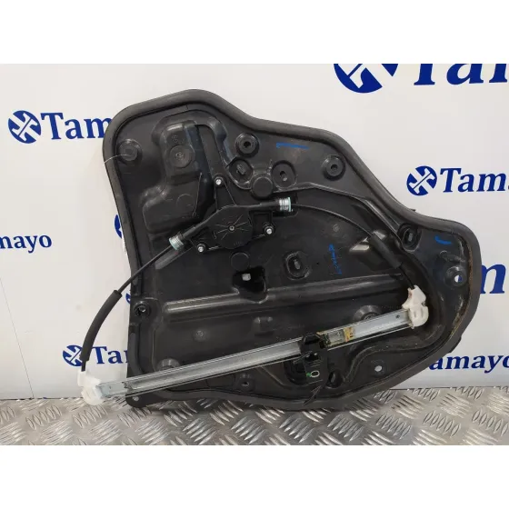 Elevalunas Trasero Derecho para Mazda 2 Lim. ()
