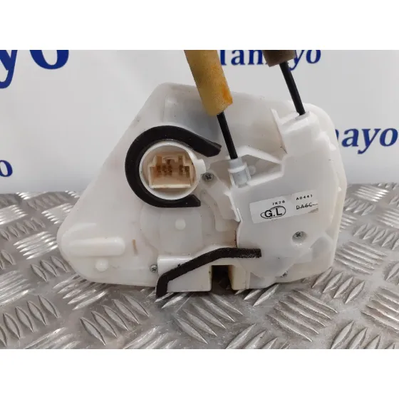 Cerradura Puerta Delantera Izquierda para Mazda 2 Lim. ()