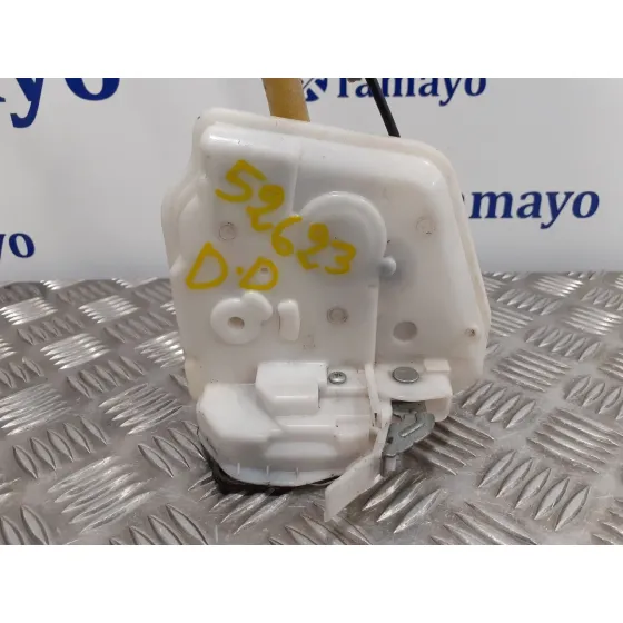 Cerradura Puerta Delantera Derecha para Mazda 2 Lim. ()