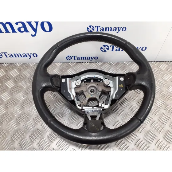 Volante para Nissan Juke (F15)