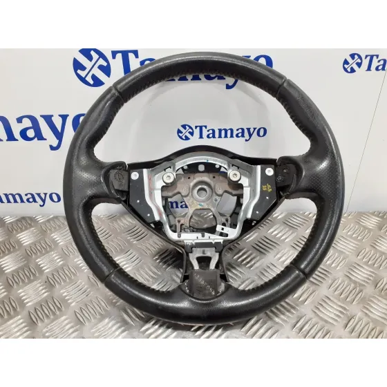 Volante para Nissan Juke (F15)