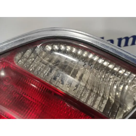 Piloto Trasero Derecho Interior para Mercedes-Benz Clase E (W210) Berlina Diesel