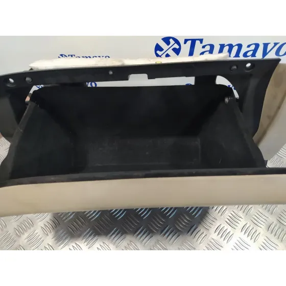 Guantera para Lexus Rx