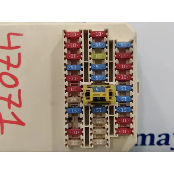 Caja Reles / Fusibles para Hyundai I30