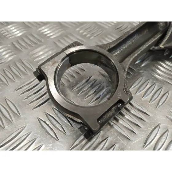 Piston para Nissan Qashqai (J10)