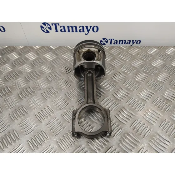 Piston para Nissan Qashqai (J10)