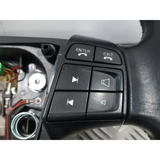 Volante para Volvo C30