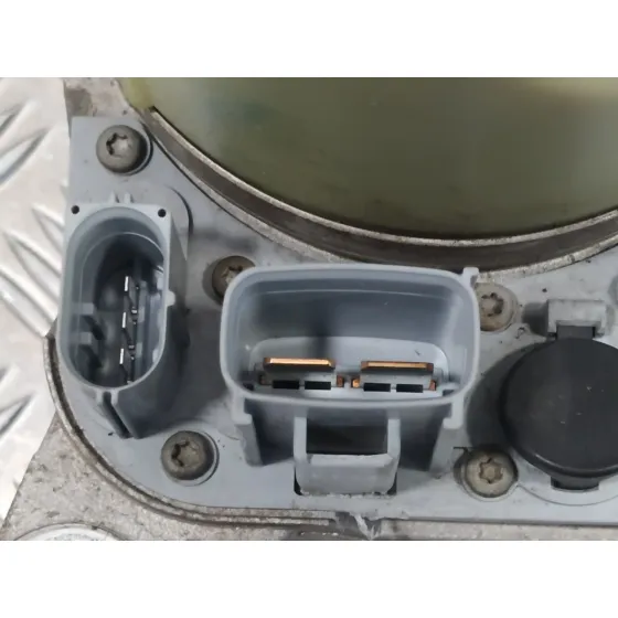 Bomba Direccion para Volvo C30