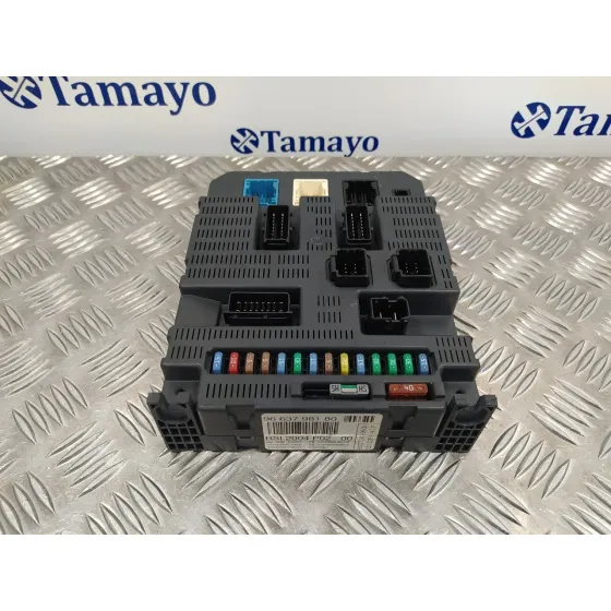 Caja Reles / Fusibles para Peugeot 308 Sw