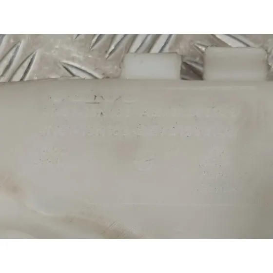 Deposito Limpia para Volvo C30