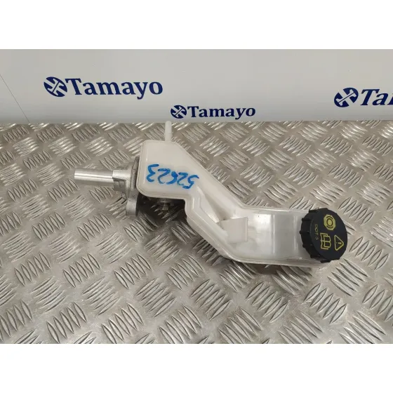 Bomba Freno para Mazda 2 Lim. ()