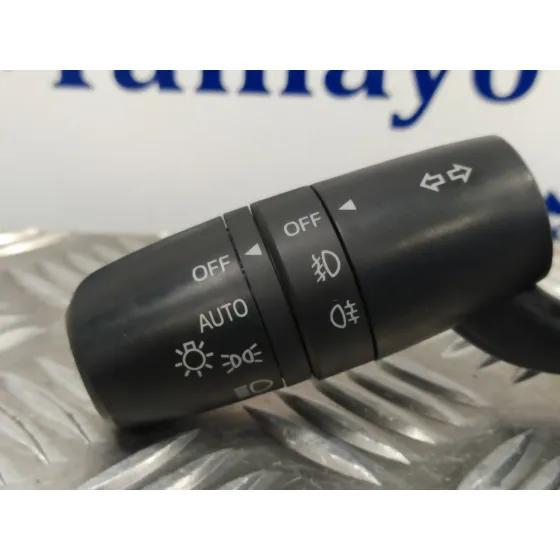 Mando Intermitentes para Mazda 2 Lim. ()