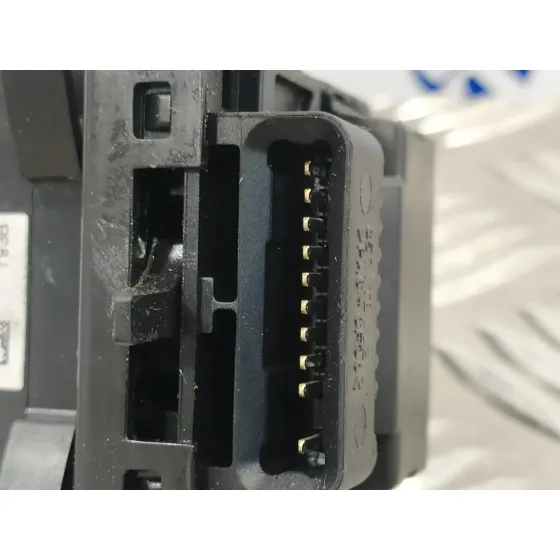 Mando Intermitentes para Mazda 2 Lim. ()