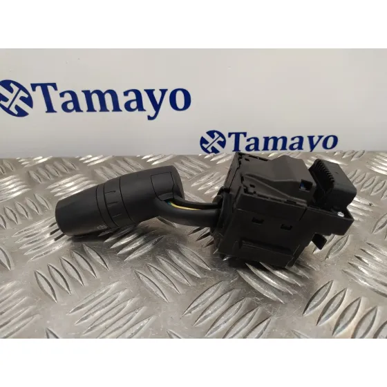 Mando Limpia para Mazda 2 Lim. ()