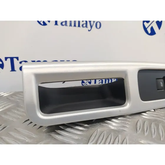 Mando Elevalunas Delantero Derecho para Volvo C30