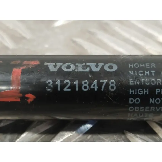 Amortiguadores Capo para Volvo C30