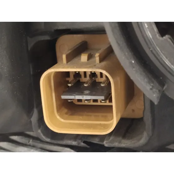 Faro Izquierdo para Chevrolet Captiva