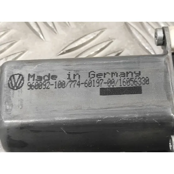 Motor Elevalunas Trasero Derecho para Volkswagen Passat Variant (3C5)