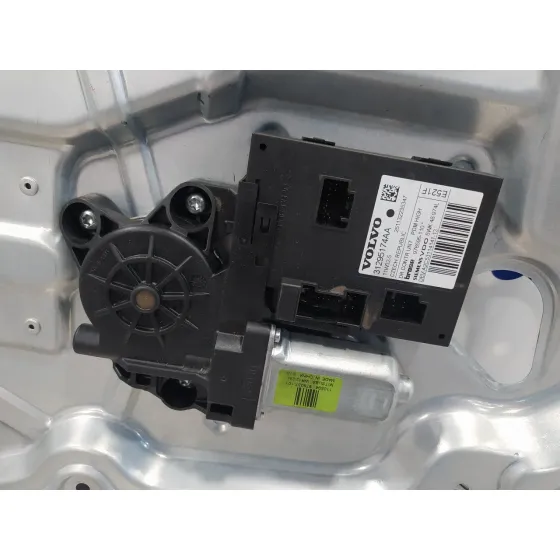 Elevalunas Delantero Derecho para Volvo C30