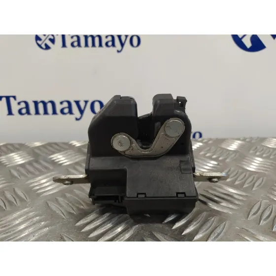 Cerradura Maletero / Porton para Opel Corsa D