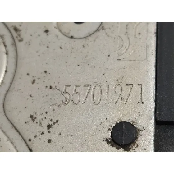 Cerradura Maletero / Porton para Opel Corsa D