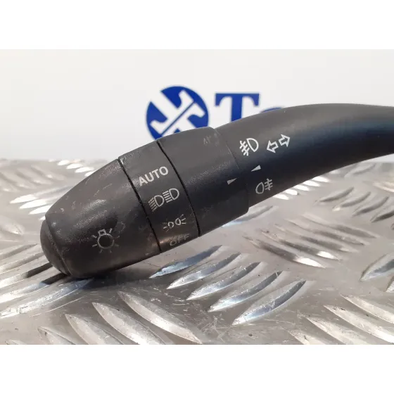 Mando Intermitentes para Kia Cee'd
